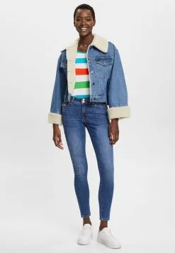 ESPRIT Striped Core Slub - T-Shirts Med Print - White 11 ESPRIT Striped Core Slub - T-Shirts Med Print - White -ESPRIT Butikk 990a29cf9de04b48a0f45e361f4208f7