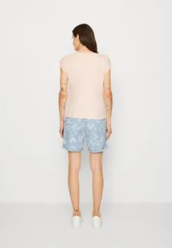 ESPRIT Stitch Detail - T-Shirts Med Print - Pastel Pink 10 ESPRIT Stitch Detail - T-Shirts Med Print - Pastel Pink -ESPRIT Butikk 9b070e4ec9db4dad8aac0195c92f899d