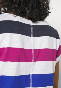 ESPRIT Tee - T-Shirts Med Print - White -ESPRIT Butikk 9c9c71c20b5a4a918bebfb44eddceaa0