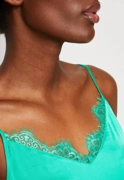 ESPRIT Drape - Topper - Light Green 13 ESPRIT Drape - Topper - Light Green -ESPRIT Butikk a25a121a3339478082f0bbfab6381804