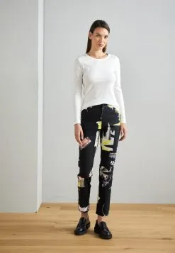 ESPRIT Roundneck - Topper Langermet - White 11 ESPRIT Roundneck - Topper Langermet - White -ESPRIT Butikk a25c206f2bf24163a985255e74afd300