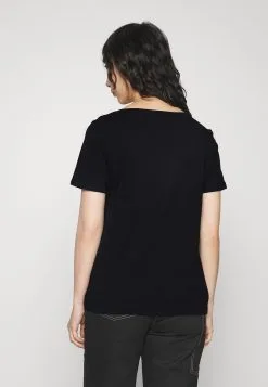 Edc By Esprit Slub V-Neck - T-Shirts - Black 9 Edc By Esprit Slub V-Neck - T-Shirts - Black -ESPRIT Butikk acbeccdf0f3c446b911f16a26f4a66bd