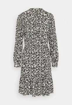 ESPRIT Tie - Kjole - Ice 12 ESPRIT Tie - Kjole - Ice -ESPRIT Butikk aeb60a774a854ee3b9daea6974024d0b