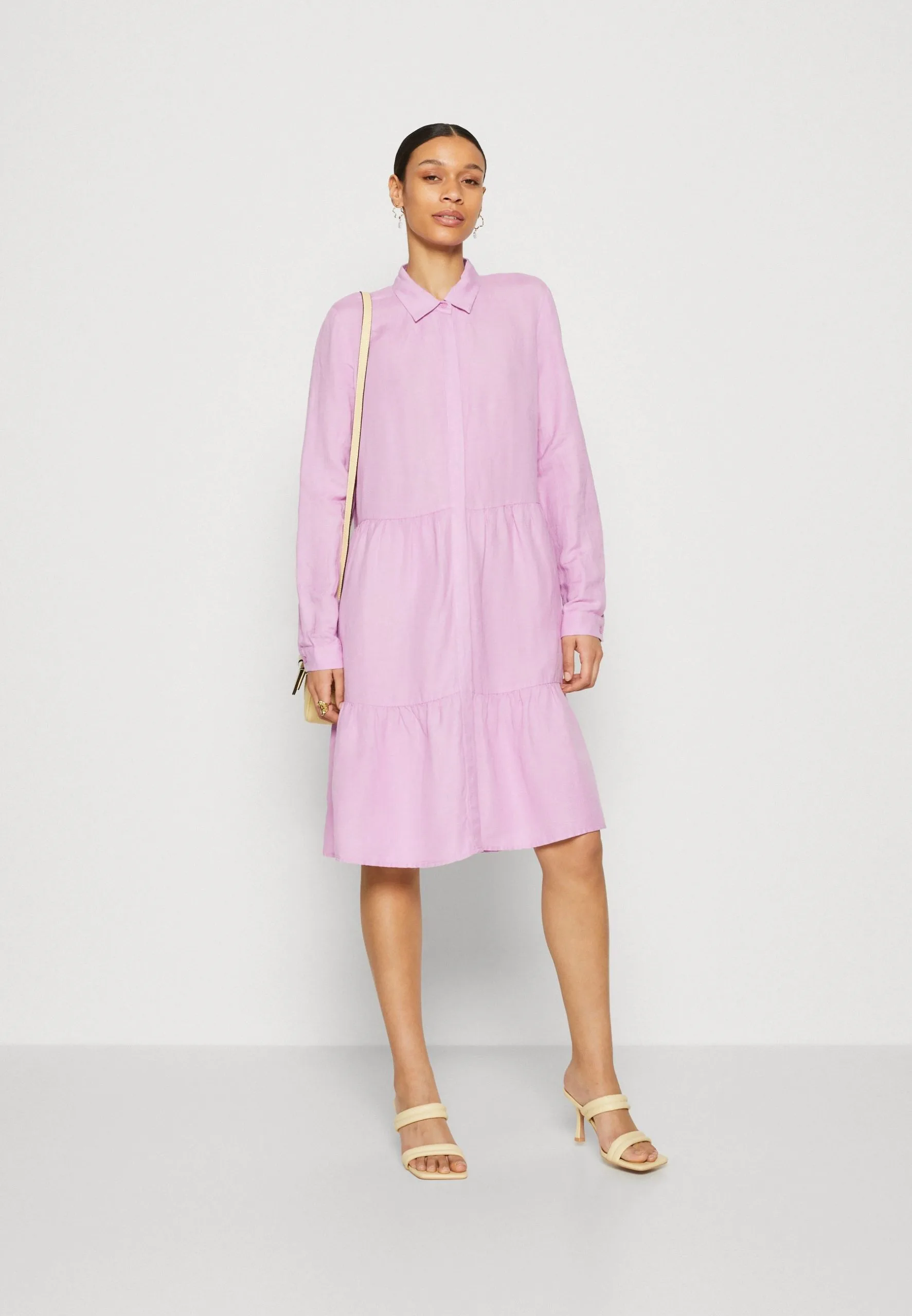 ESPRIT Dress - Skjortekjole - Lilac 4 ESPRIT Dress - Skjortekjole - Lilac - Bilde 2