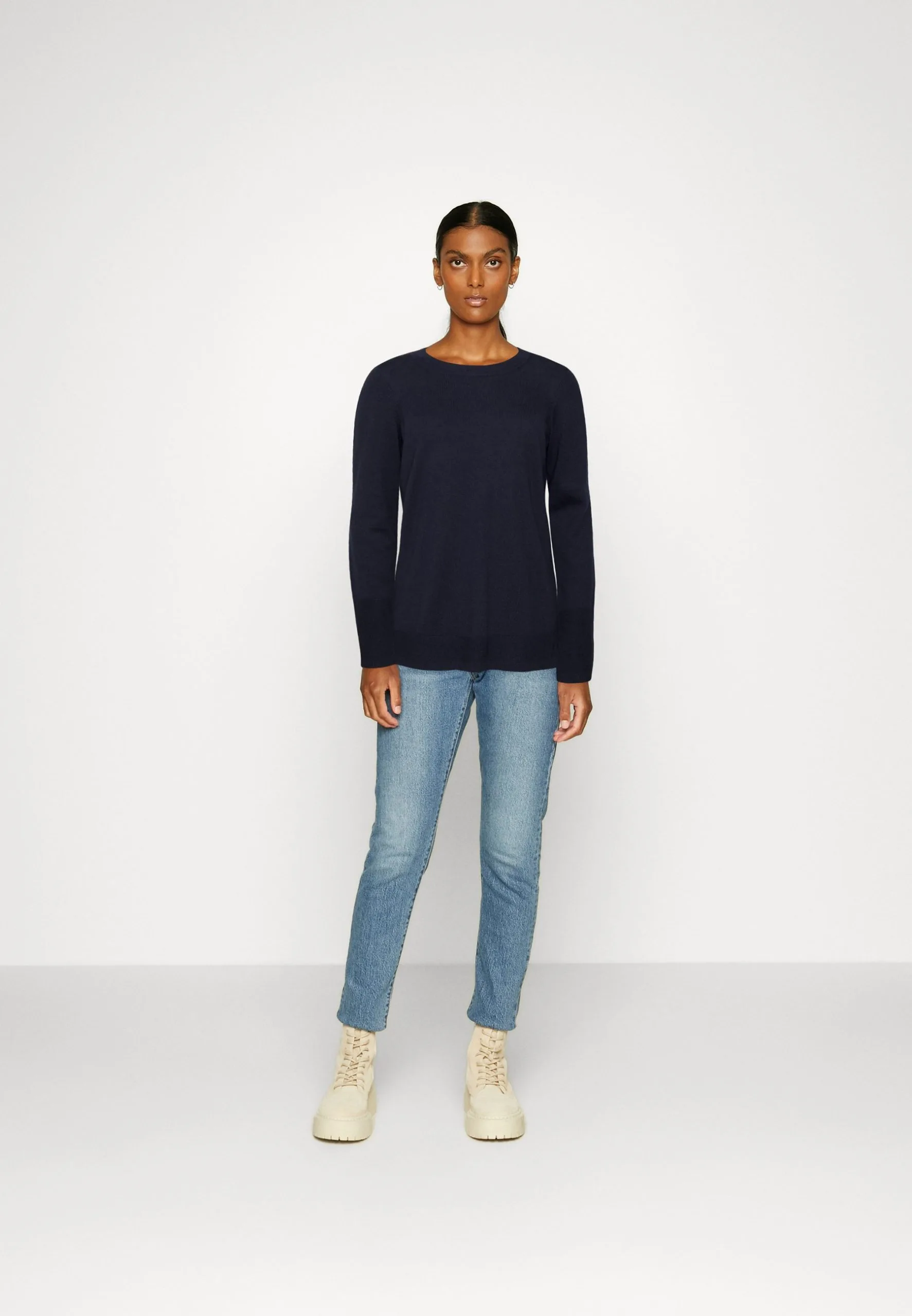 ESPRIT Roundneck- Strikkegenser - Navy 4 ESPRIT Roundneck- Strikkegenser - Navy - Bilde 2