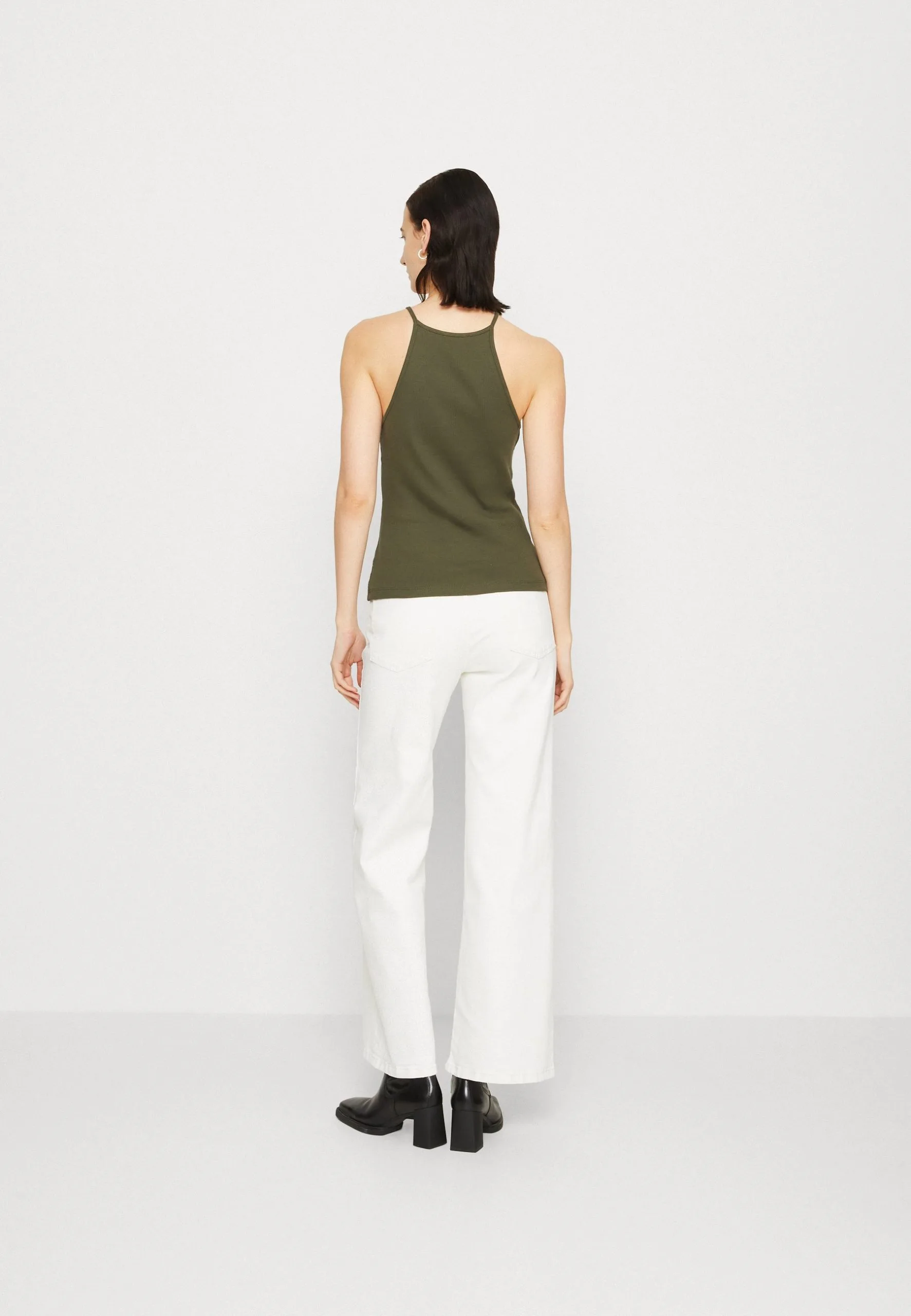 Edc By Esprit Sus - Topper - Dark Khaki 5 Edc By Esprit Sus - Topper - Dark Khaki - Bilde 3