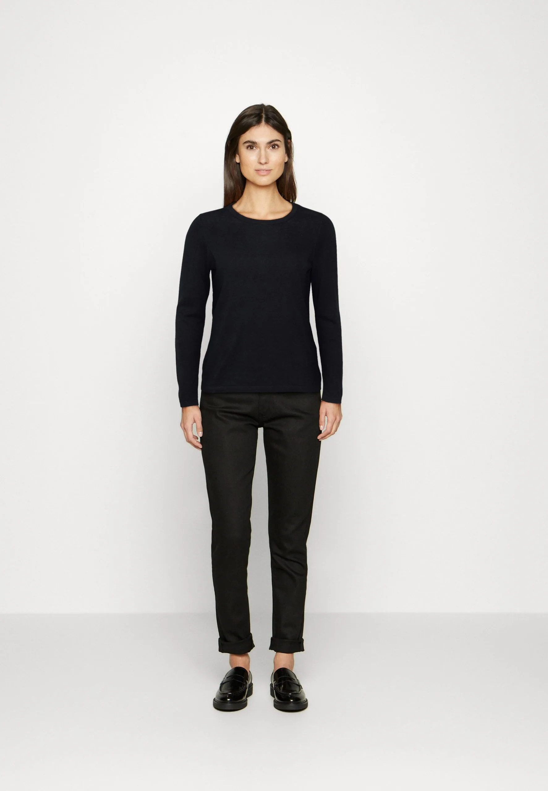 Edc By Esprit Basic Crewneck - Strikkegenser - Black 4 Edc By Esprit Basic Crewneck - Strikkegenser - Black - Bilde 2
