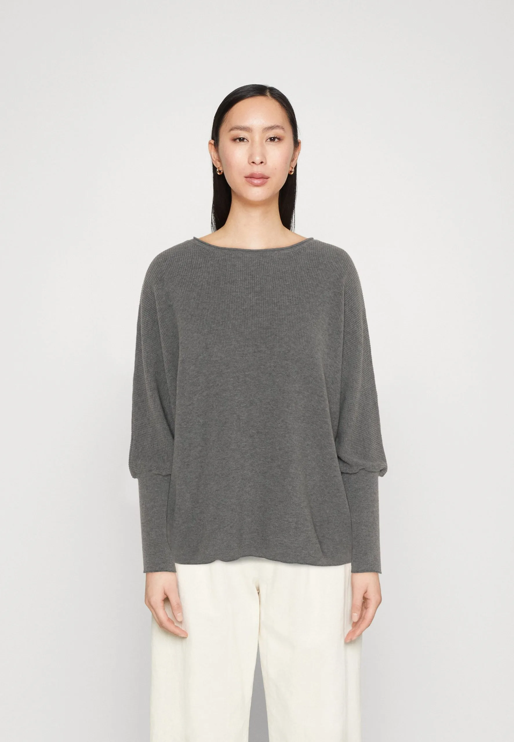 ESPRIT Badwing Roundneck - Strikkegenser - Medium Grey 3 ESPRIT Badwing Roundneck - Strikkegenser - Medium Grey