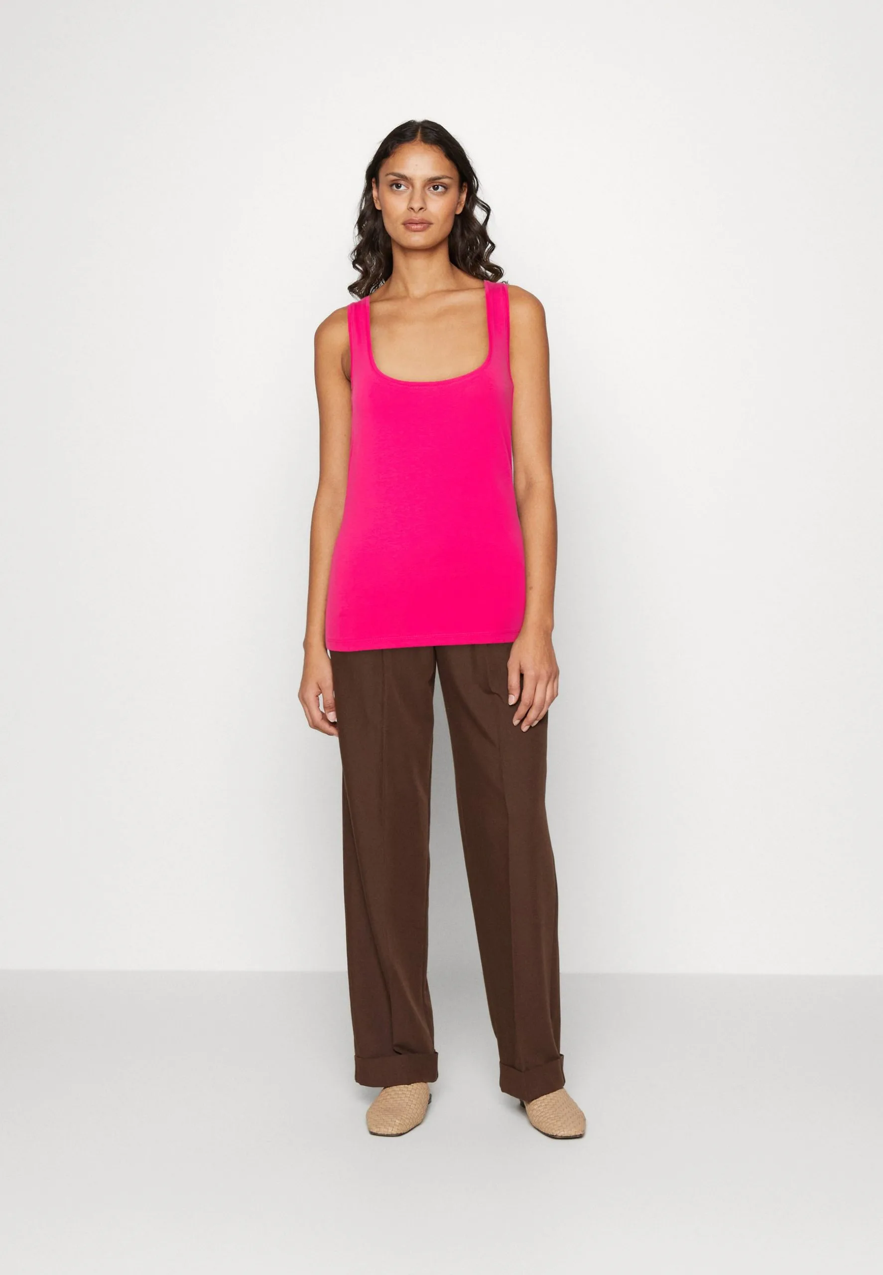 Edc By Esprit Tank Top - Topper - Pink Fuchsia 4 Edc By Esprit Tank Top - Topper - Pink Fuchsia - Bilde 2