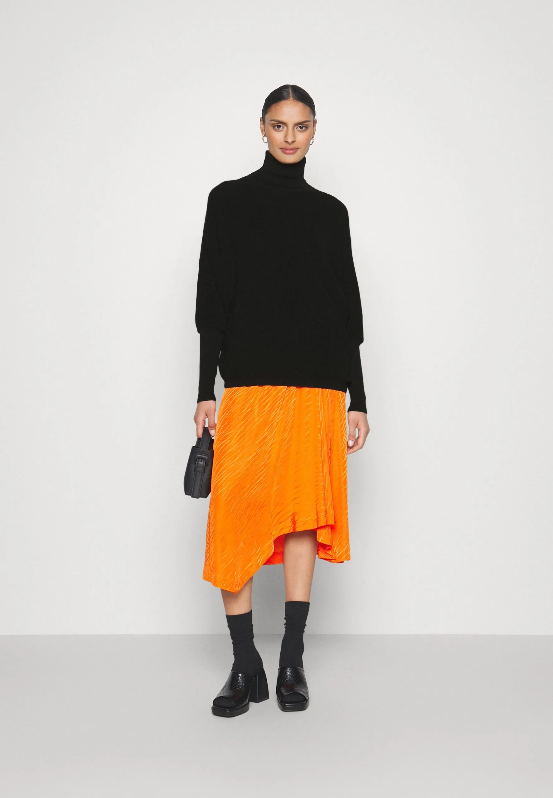 ESPRIT Badwing Rollneck- Strikkegenser - Black 4 ESPRIT Badwing Rollneck- Strikkegenser - Black - Bilde 2