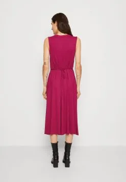 ESPRIT Slvless - Jerseykjole - Dark Pink -ESPRIT Butikk cf98d1178de24ed08b452598558b2156