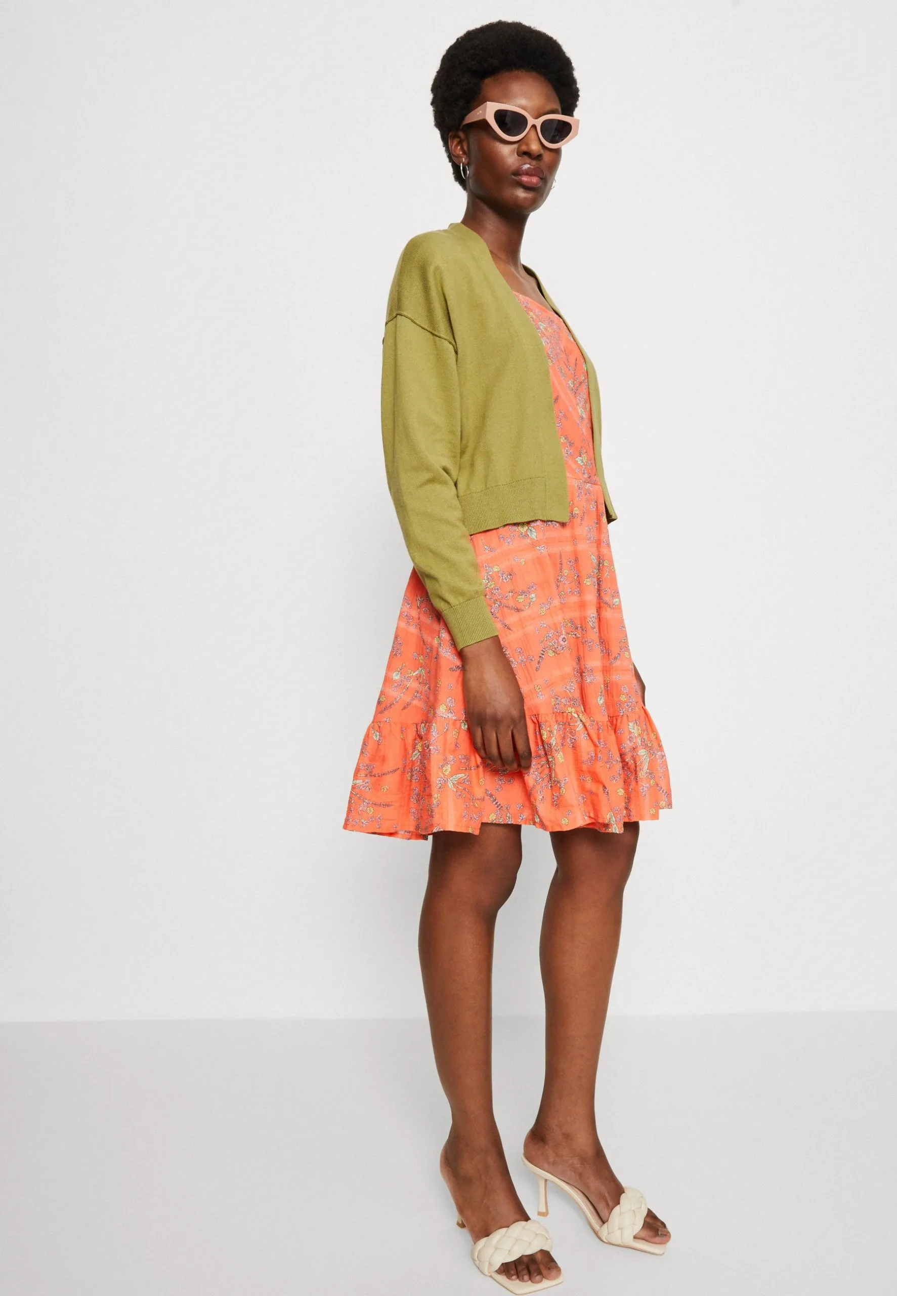 Edc By Esprit Open - Cardigan - Pistachio Green 6 Edc By Esprit Open - Cardigan - Pistachio Green - Bilde 4