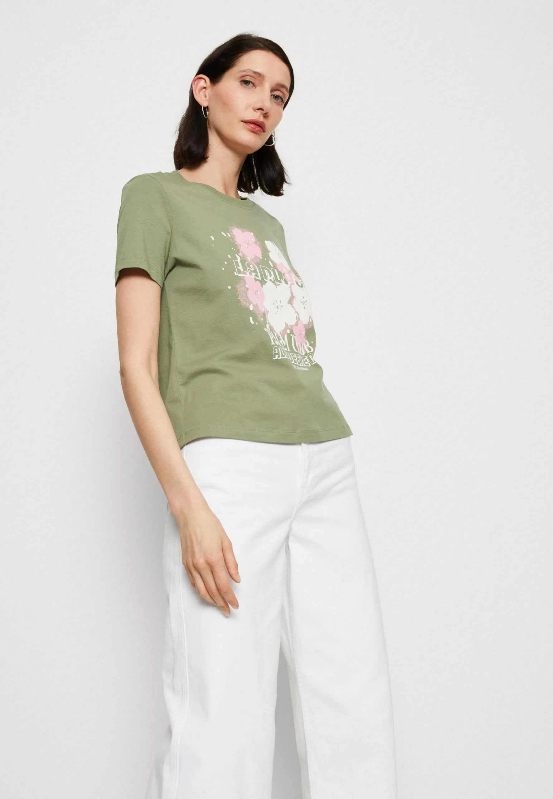 Edc By Esprit Tee - T-Shirts Med Print - Light Khaki 6 Edc By Esprit Tee - T-Shirts Med Print - Light Khaki - Bilde 4