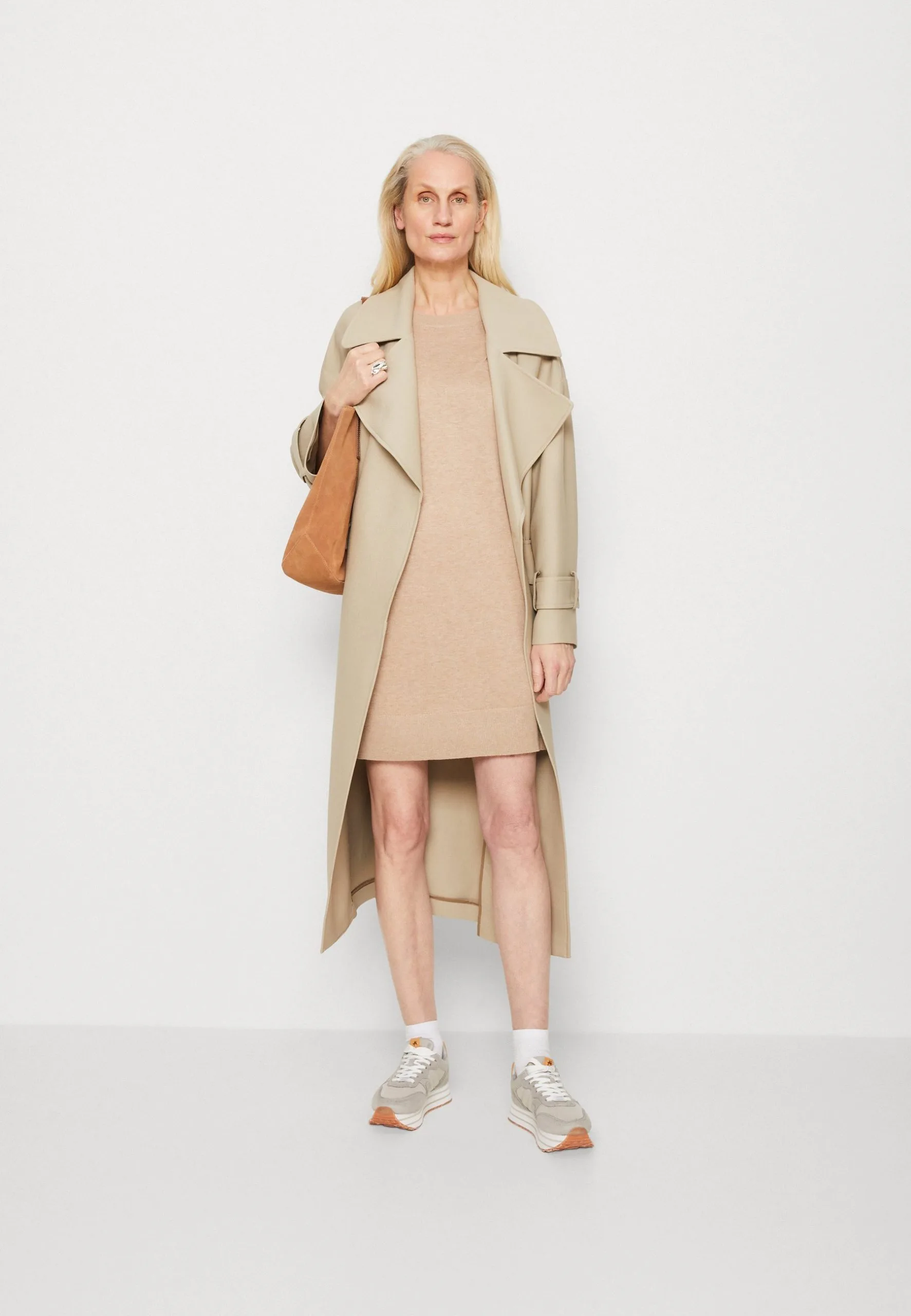 ESPRIT Dress - Strikket Kjole - Taupe 4 ESPRIT Dress - Strikket Kjole - Taupe - Bilde 2