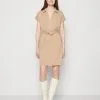 ESPRIT Dress - Jerseykjole - Taupe 2 ESPRIT Dress - Jerseykjole - Taupe -ESPRIT Butikk e2dfe24f2bf145f887d4a31908179891