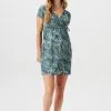 Nursing Short Sleeve Allover Print - Jerseykjole - Pastel Blue 2 Nursing Short Sleeve Allover Print - Jerseykjole - Pastel Blue -ESPRIT Butikk e5079257e63c48f3b9b7e752b9b17906