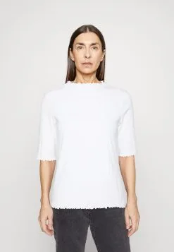 Edc By Esprit T-Shirts Med Print - Off White