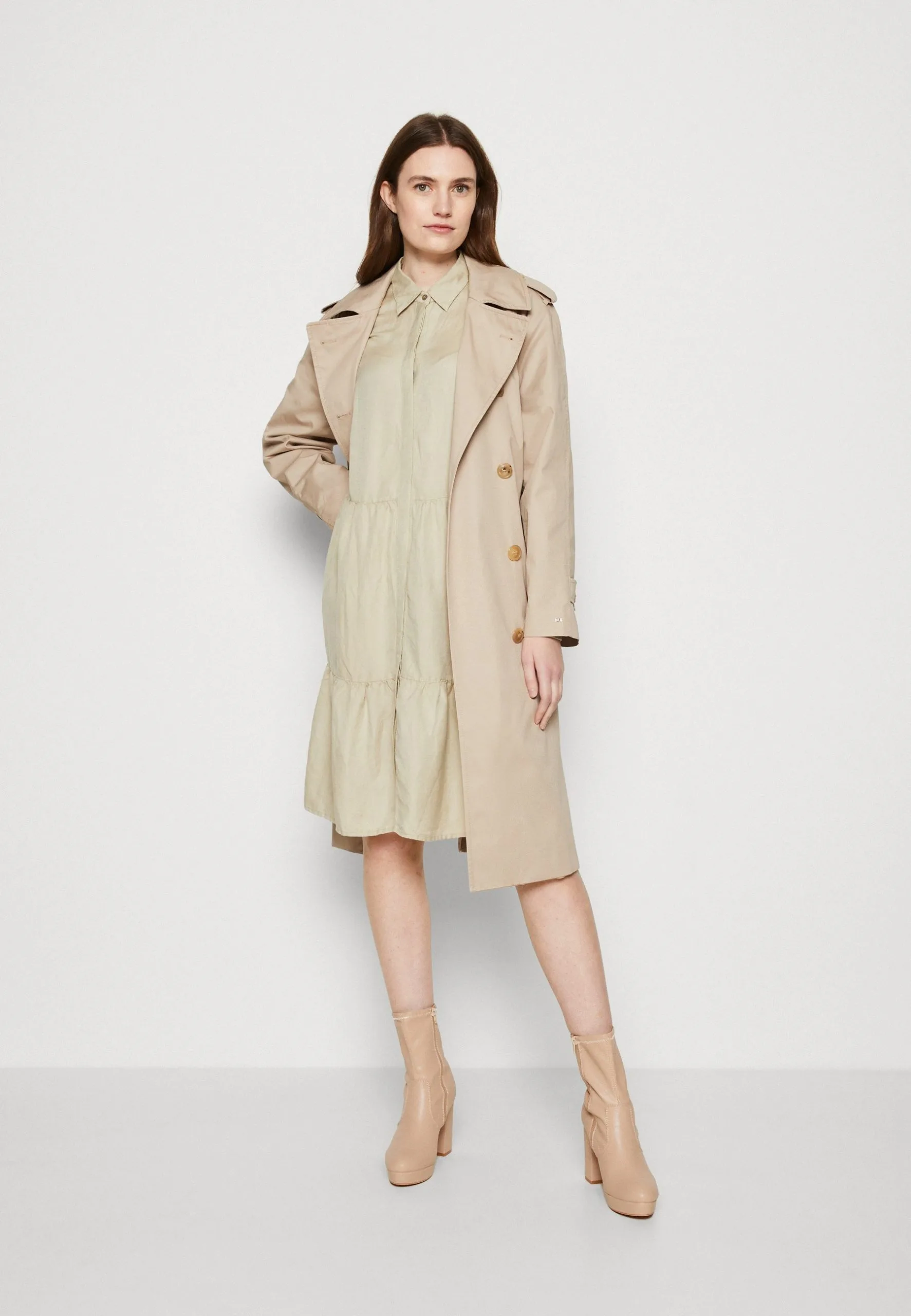 ESPRIT Dress - Skjortekjole - Dusty Green 4 ESPRIT Dress - Skjortekjole - Dusty Green - Bilde 2