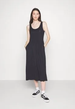 ESPRIT Cve City Dress - Jerseykjole - Black 12 ESPRIT Cve City Dress - Jerseykjole - Black -ESPRIT Butikk e8d19327a6a14306bdb1a6bafff2df61