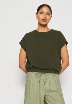 Edc By Esprit Struc Set - T-Shirts - Dark Khaki 11 Edc By Esprit Struc Set - T-Shirts - Dark Khaki -ESPRIT Butikk ea275af472f246c1873f18d804201633