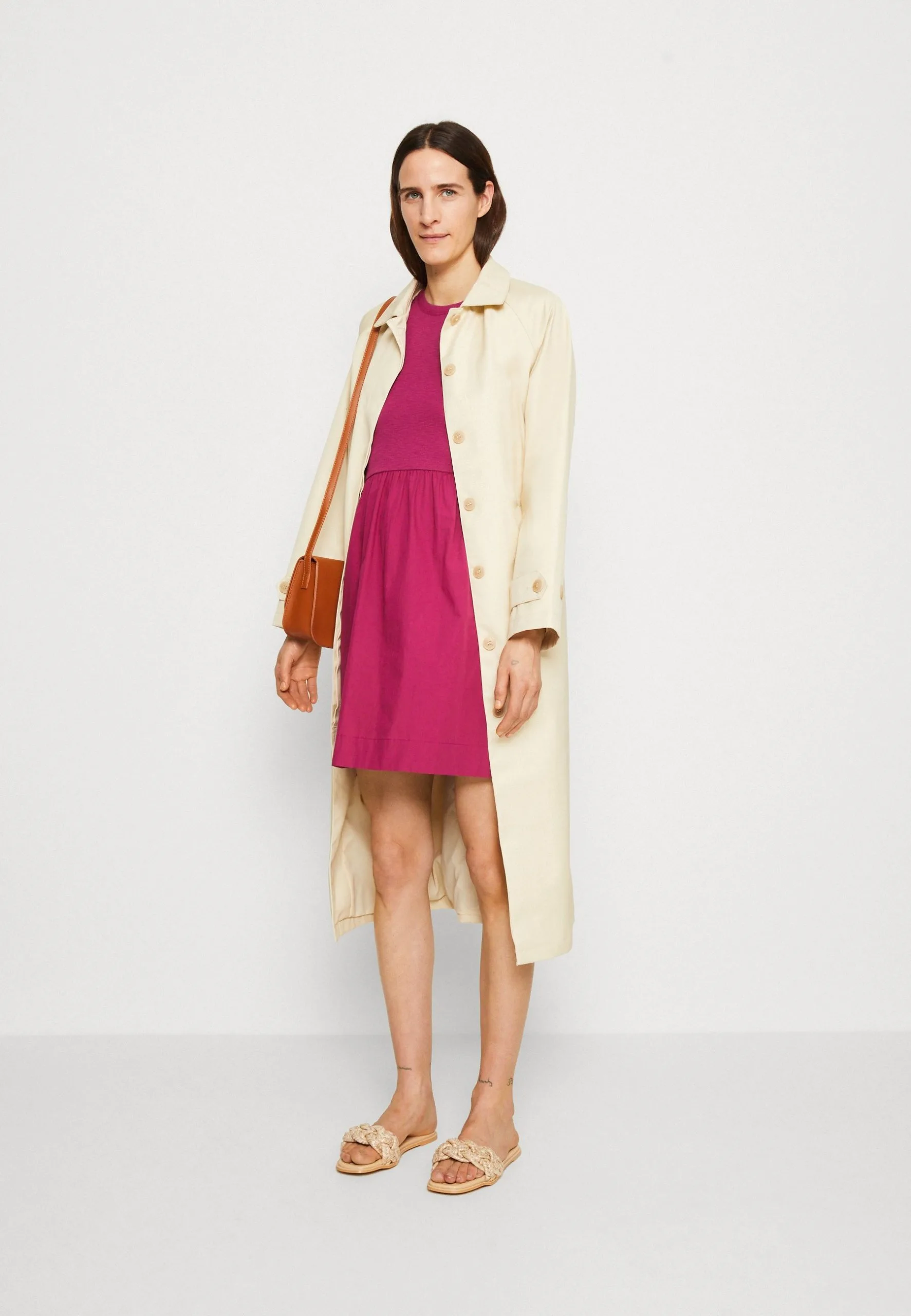 Edc By Esprit Fab Mix Dress - Kjole - Dark Pink 4 Edc By Esprit Fab Mix Dress - Kjole - Dark Pink - Bilde 2