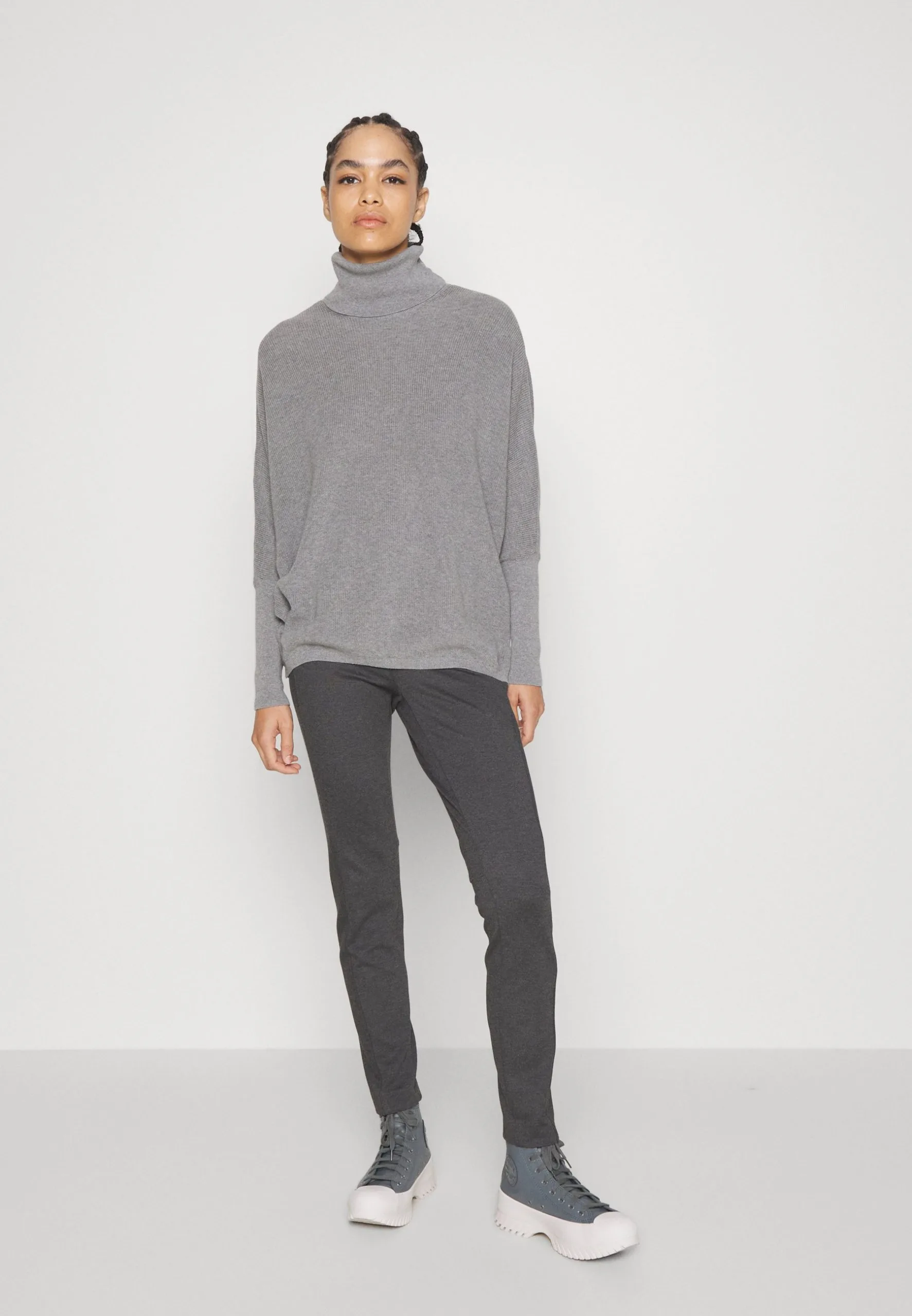 ESPRIT Badwing Rollneck- Strikkegenser - Medium Grey 7 ESPRIT Badwing Rollneck- Strikkegenser - Medium Grey - Bilde 5