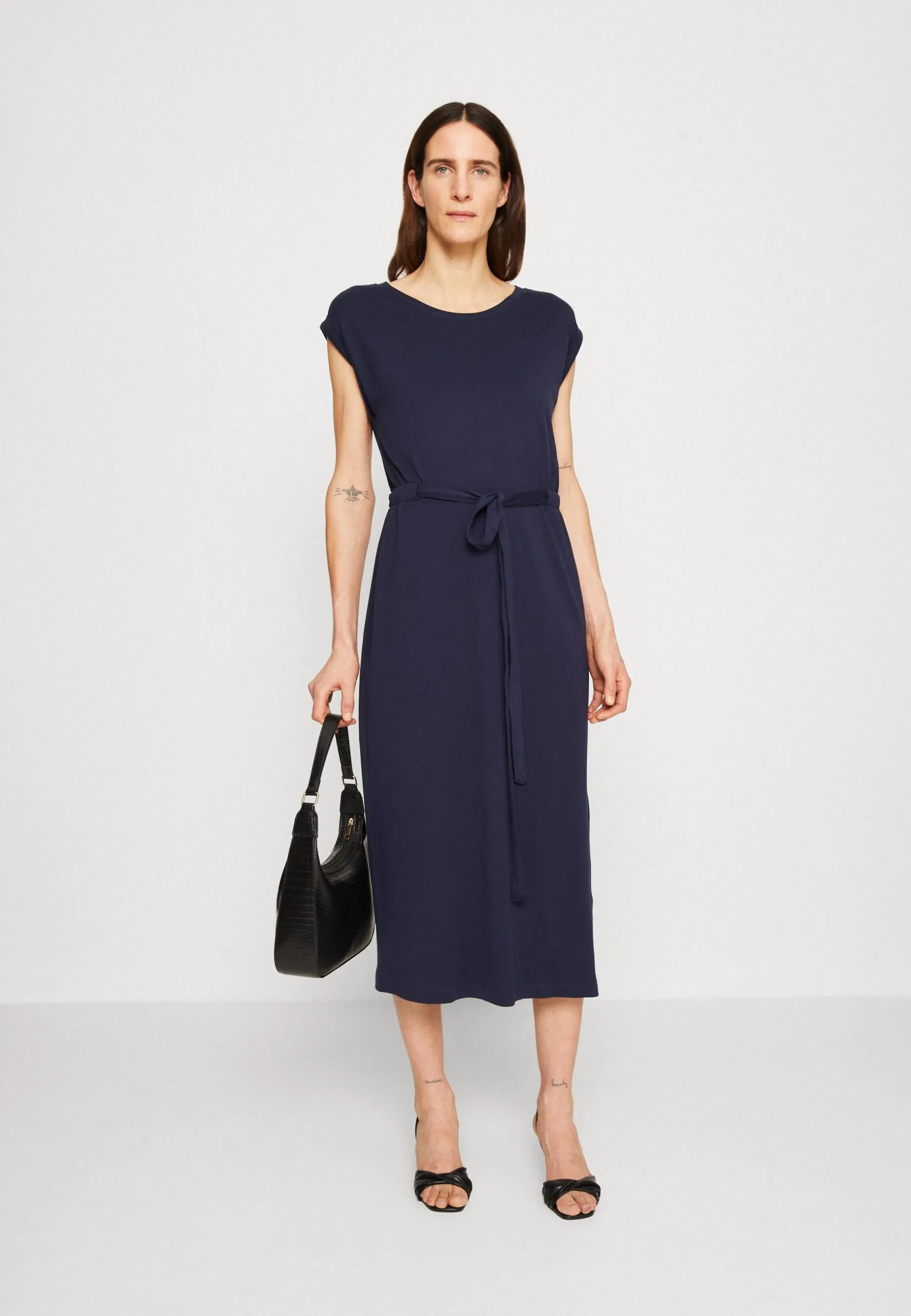 ESPRIT Dress Belt - Jerseykjole - Navy 4 ESPRIT Dress Belt - Jerseykjole - Navy - Bilde 2