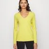 Edc By Esprit V Neck- Strikkegenser - Yellow -ESPRIT Butikk fb6a34b5fda64db482e60c165ffd08ff