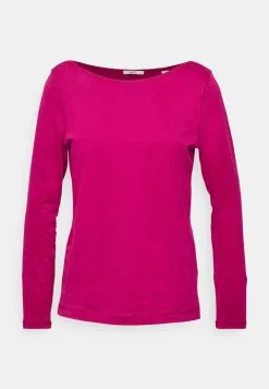 ESPRIT Boat Neck- Topper Langermet - Cherry Red 10 ESPRIT Boat Neck- Topper Langermet - Cherry Red -ESPRIT Butikk fcfad7071a904d488418fc4d2974ed3a