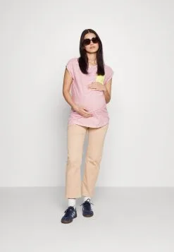 Pants Denim Over The Belly Straight 7/8 - Jeans Straight Leg - Blush 8 Pants Denim Over The Belly Straight 7/8 - Jeans Straight Leg - Blush -ESPRIT Butikk 0d31de4685744ca595e990b0eb078df6