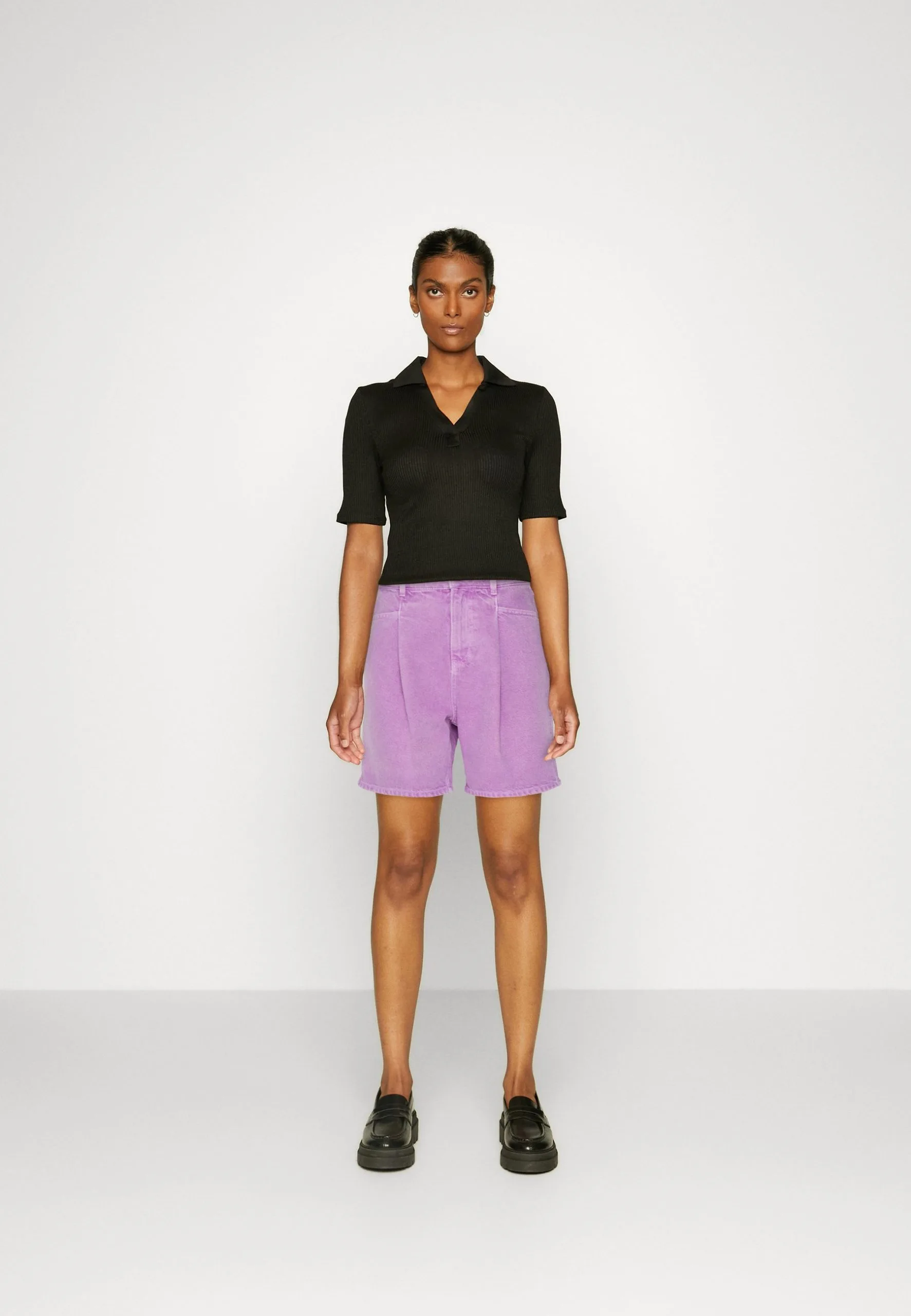 ESPRIT Jeansshorts - Purple 4 ESPRIT Jeansshorts - Purple - Bilde 2