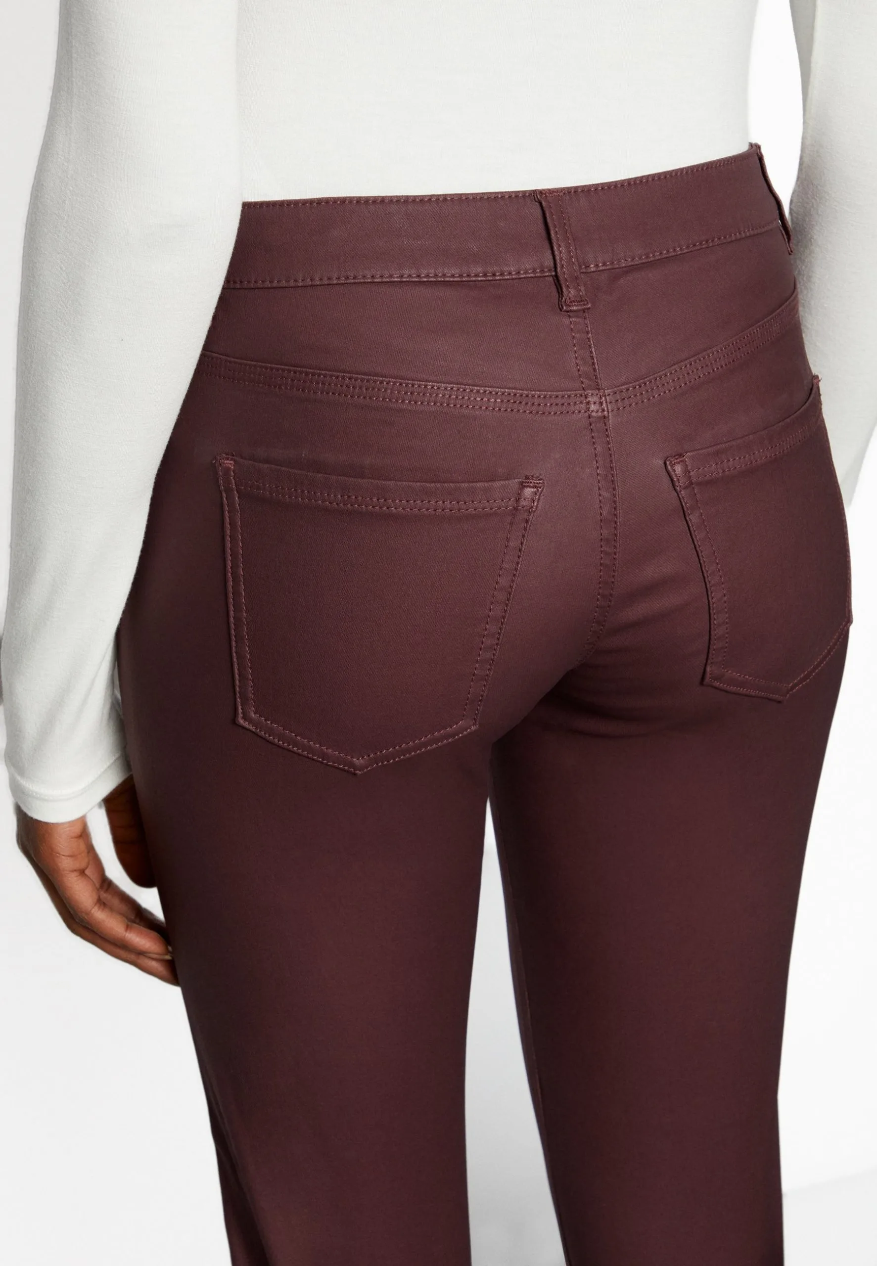 ESPRIT Mid Rise Slim - Jeans Slim Fit - Bordeaux Red 8 ESPRIT Mid Rise Slim - Jeans Slim Fit - Bordeaux Red - Bilde 6