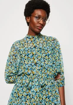 ESPRIT Skjortekjole - Turquoise 11 ESPRIT Skjortekjole - Turquoise -ESPRIT Butikk 19ced0fd21a547028ed1d5bbb62fc6d4