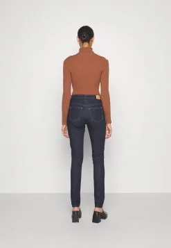 ESPRIT Jeans Skinny Fit - Saluda Rinse Blue 11 ESPRIT Jeans Skinny Fit - Saluda Rinse Blue -ESPRIT Butikk 1ab2bccc719a4df9b6bab2d43cba2298