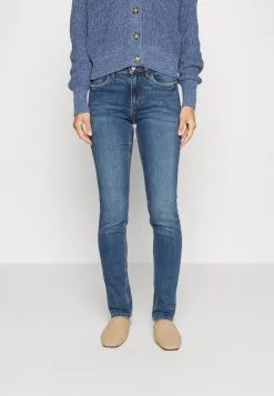 Edc By Esprit Medium Rise High Stretch - Jeans Slim Fit - Blue Dark Wash