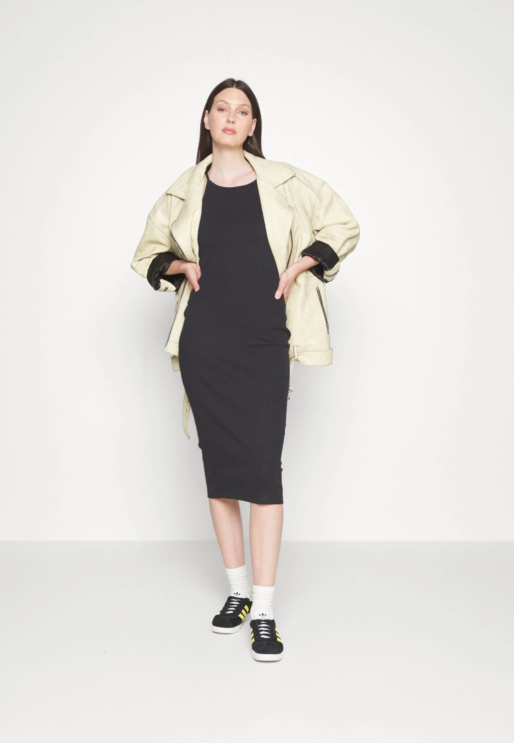 Edc By Esprit Etuikjole - Black 7 Edc By Esprit Etuikjole - Black - Bilde 5