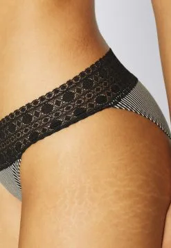 ESPRIT Casual Hipster Mini Brief 3 Pack - Underbukse - Black 15 ESPRIT Casual Hipster Mini Brief 3 Pack - Underbukse - Black -ESPRIT Butikk 449bc155c77a40cb9154f56714f591c2