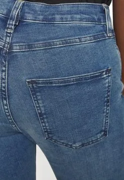 Edc By Esprit High Rise - Jeans Skinny Fit - Blue Medium Wash 11 Edc By Esprit High Rise - Jeans Skinny Fit - Blue Medium Wash -ESPRIT Butikk 52c7f2d703cb4809bdfd5e2373b4b49c