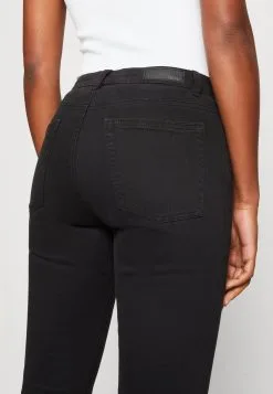 Edc By Esprit Capri - Jeansshorts - Black 13 Edc By Esprit Capri - Jeansshorts - Black -ESPRIT Butikk 5596b14317214e5d95f1950d4911582d