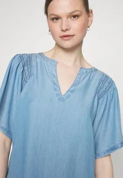 ESPRIT Clt Clt - Dongerikjole - Blue Medium Wash 12 ESPRIT Clt Clt - Dongerikjole - Blue Medium Wash -ESPRIT Butikk 5dd5bc87f5fd46fc8727010628b12fee