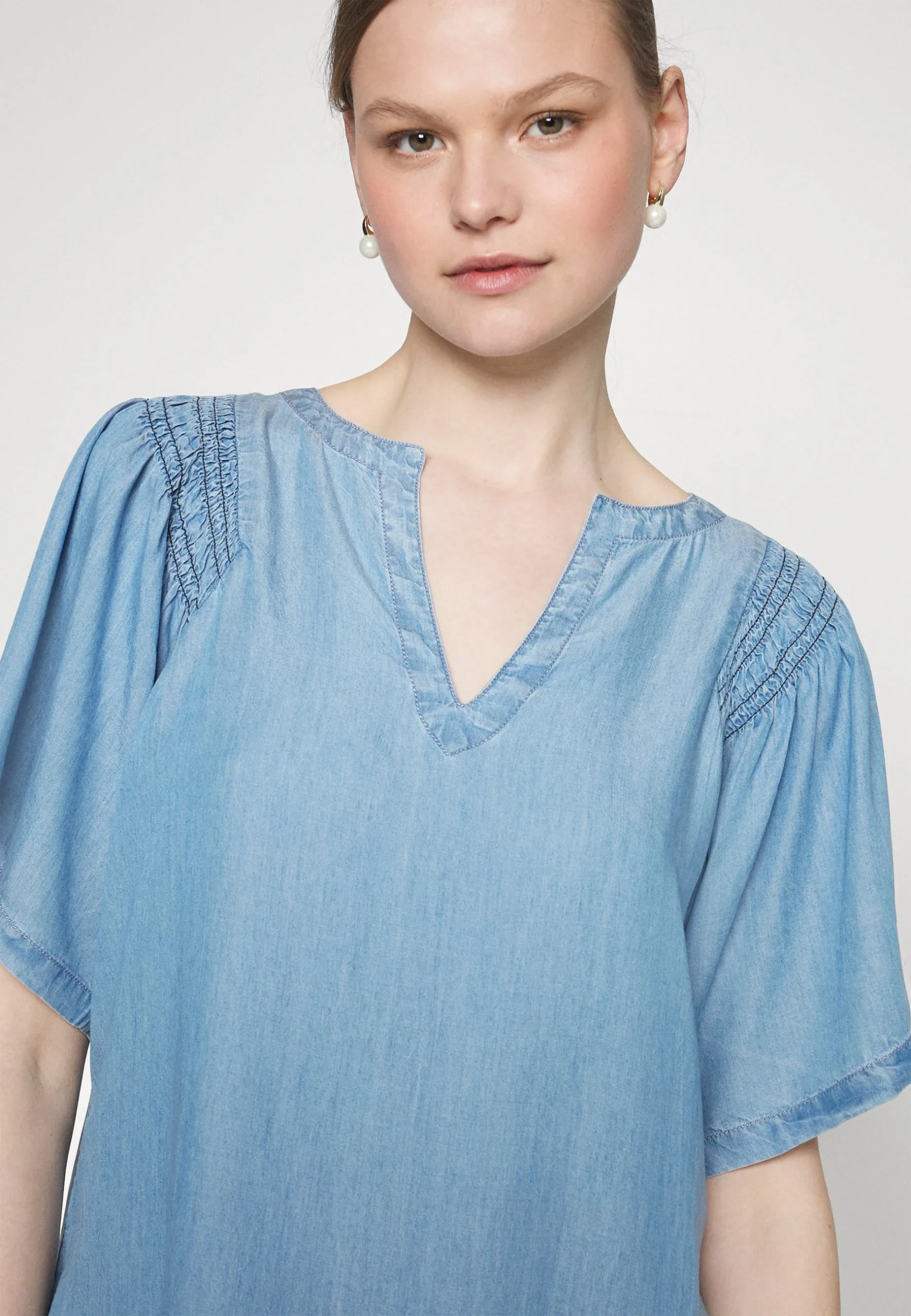 ESPRIT Clt Clt - Dongerikjole - Blue Medium Wash 6 ESPRIT Clt Clt - Dongerikjole - Blue Medium Wash - Bilde 4