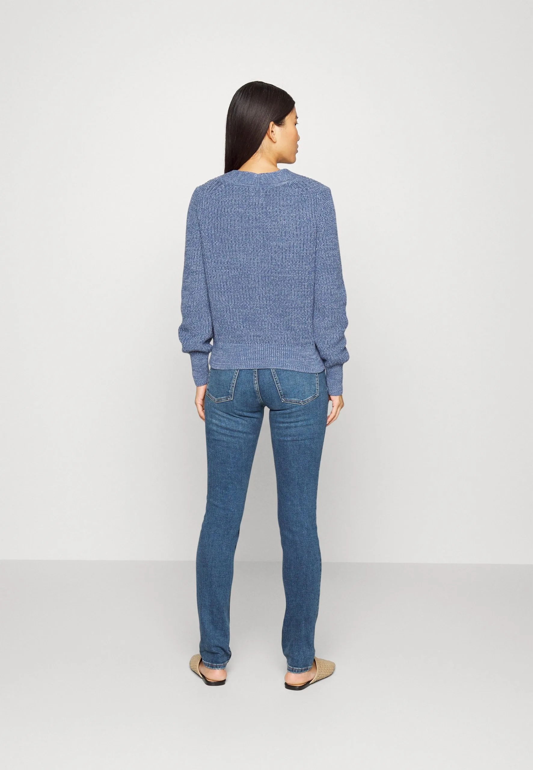 Edc By Esprit Medium Rise High Stretch - Jeans Slim Fit - Blue Dark Wash 5 Edc By Esprit Medium Rise High Stretch - Jeans Slim Fit - Blue Dark Wash - Bilde 3