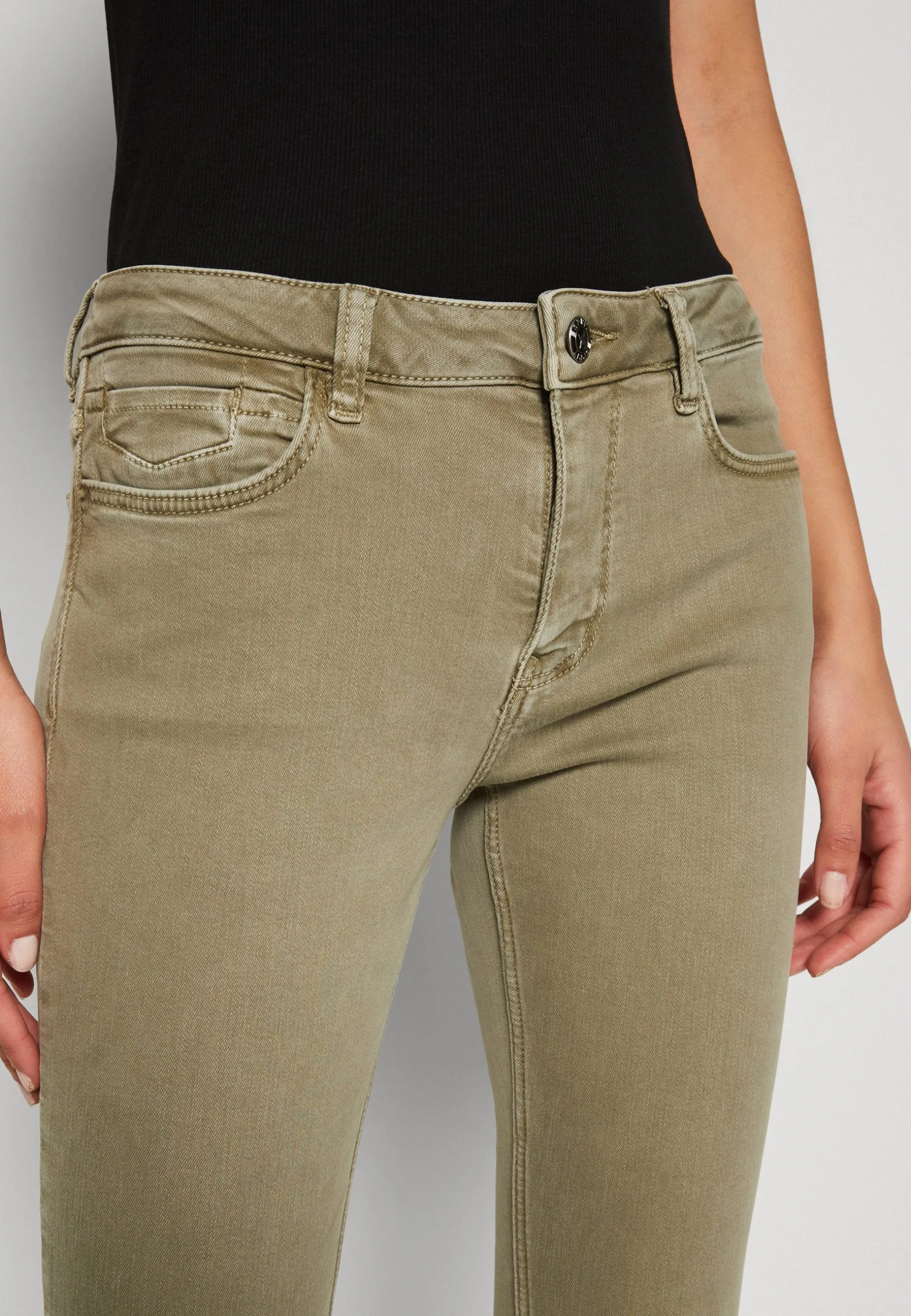 ESPRIT Jeans Skinny Fit - Light Khaki 8 ESPRIT Jeans Skinny Fit - Light Khaki - Bilde 6