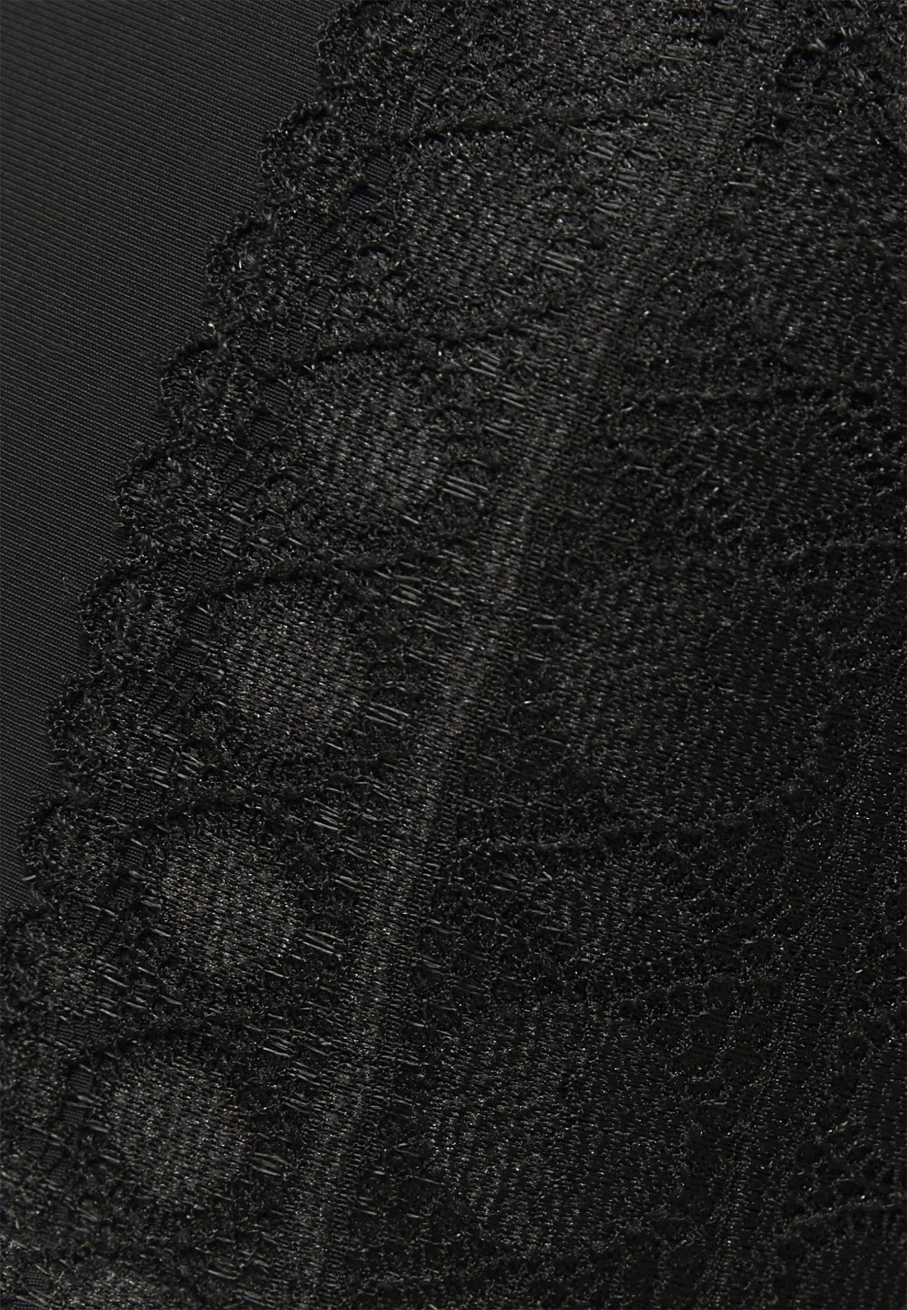 ESPRIT Modern Classic Push Up Bra - Push-Up Bh - Black 5 ESPRIT Modern Classic Push Up Bra - Push-Up Bh - Black - Bilde 3