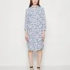 ESPRIT Dress Midi- Kjole - White 1 ESPRIT Dress Midi- Kjole - White -ESPRIT Butikk 7083aa2995bc40cabd738d3684d935e2