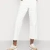 ESPRIT Pants- Jeans Relaxed Fit - Off White 2 ESPRIT Pants- Jeans Relaxed Fit - Off White -ESPRIT Butikk 71f2628ebd6343769e4a5bcfb97eeeca