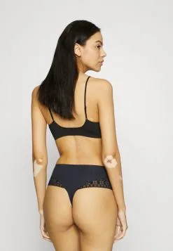 ESPRIT Soft Shaping Par High Waist - Underbukse - Black 9 ESPRIT Soft Shaping Par High Waist - Underbukse - Black -ESPRIT Butikk 75a3e08a34644e78abce155340b1f983