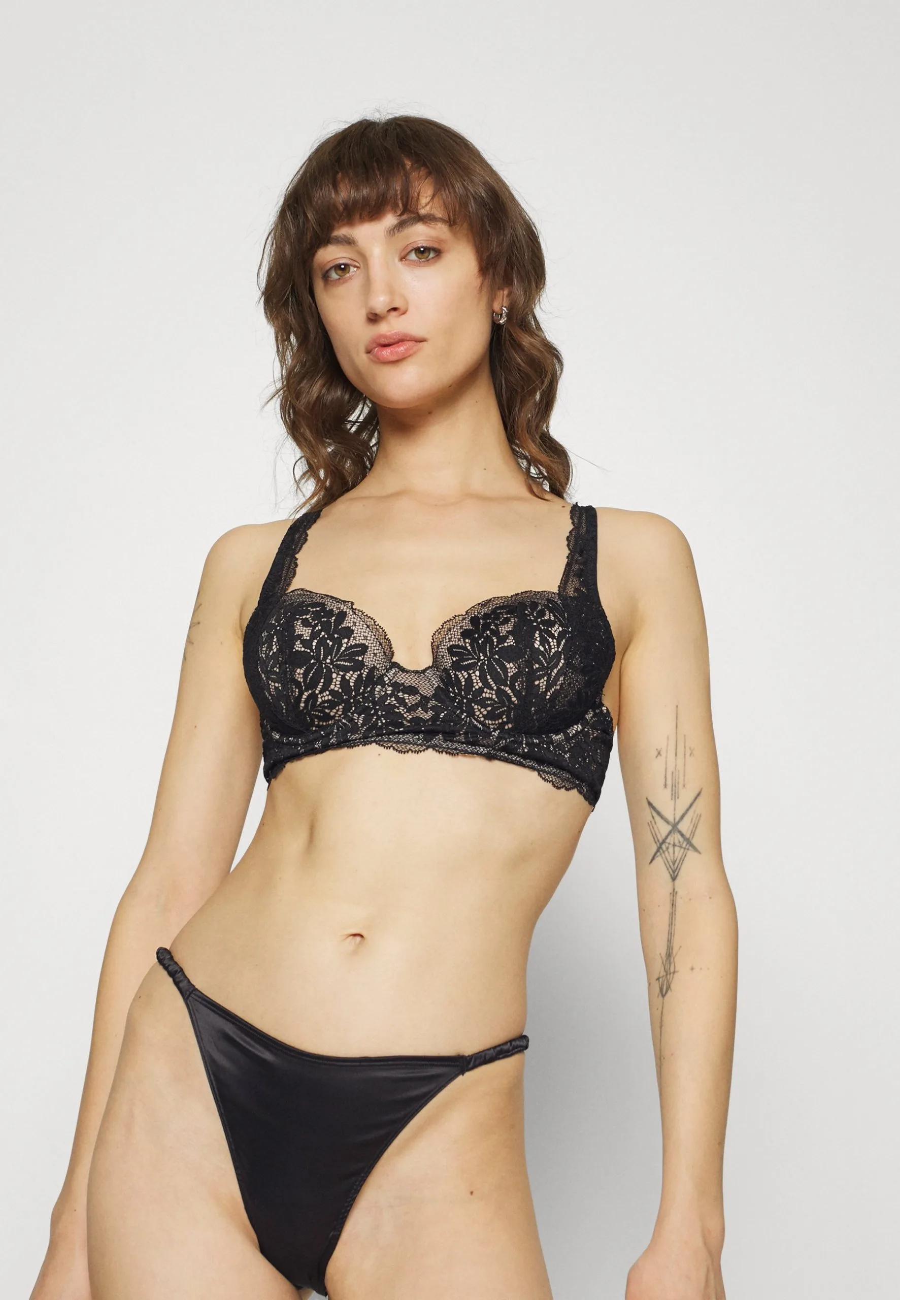 ESPRIT Seasonal The Classic Fit - Bøyle-Bh - Black 3 ESPRIT Seasonal The Classic Fit - Bøyle-Bh - Black