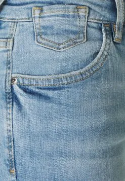 Edc By Esprit Capri - Jeansshorts - Blue Light Wash 7 Edc By Esprit Capri - Jeansshorts - Blue Light Wash -ESPRIT Butikk 98c576ff9c494d93b0d62425fd8900c6