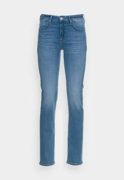 ESPRIT Jeans Slim Fit - Blue Light Wash 10 ESPRIT Jeans Slim Fit - Blue Light Wash -ESPRIT Butikk a323b176d7414911964ca254a79e651a